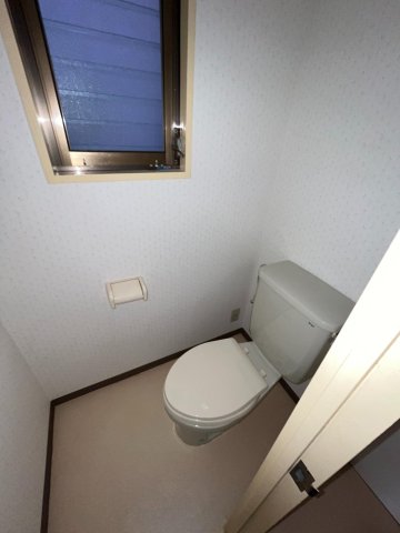 トイレ　※別号室参考写真です