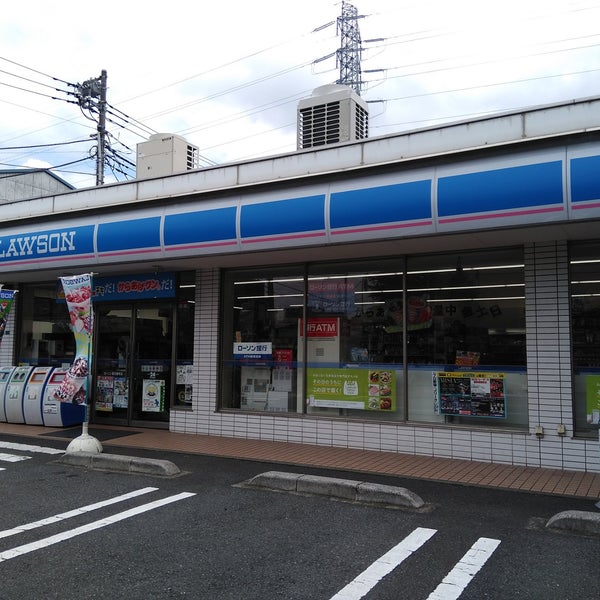 コンビニ　ローソン 横浜樽町三丁目店（コンビニ）まで146m
