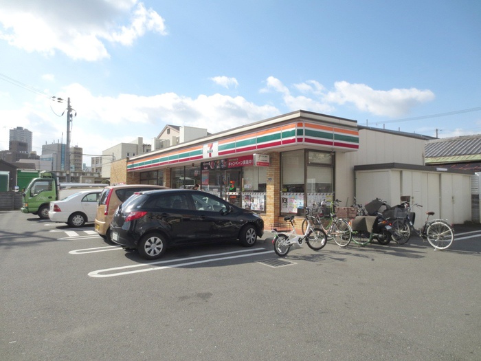 コンビニ　セブンイレブン 守口京阪本通１丁目東店（コンビニ）まで300m