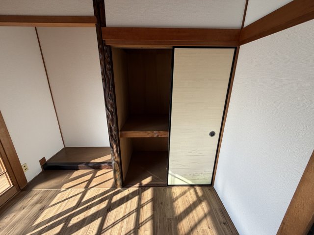 大寿台戸建の内装写真