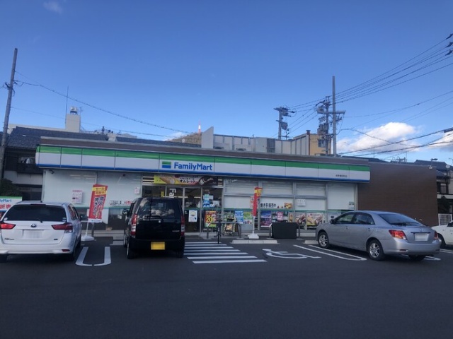 コンビニ　ファミリーマート　岐阜鶴田町店（コンビニ）まで348m