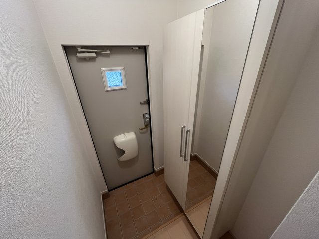アベニュー酒津の玄関写真
