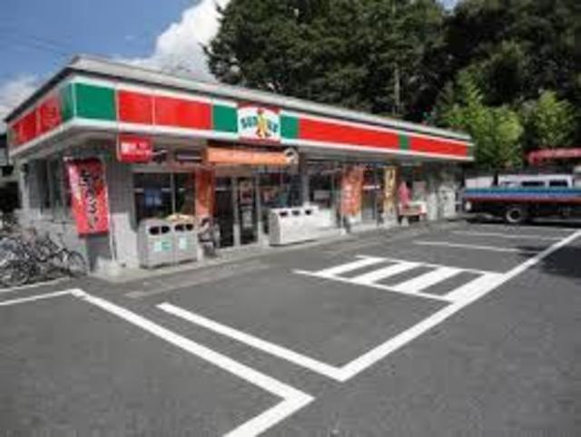 コンビニ　サンクス都立家政店（コンビニ）まで481m