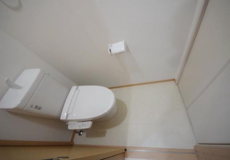 トイレ　同建物別号室イメージ写真です。