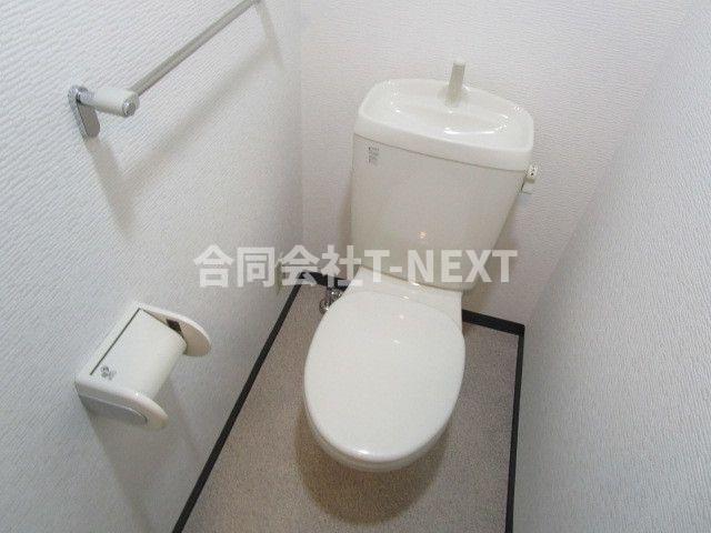 トイレ　他号室の写真です。