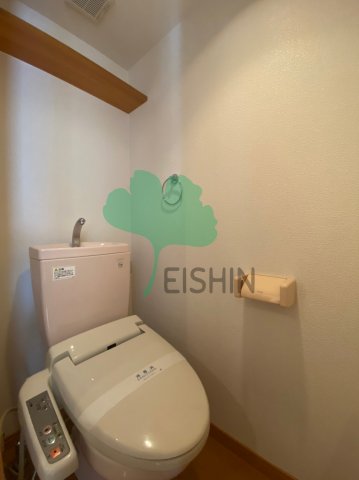 トイレ　清潔感のあるトイレです。