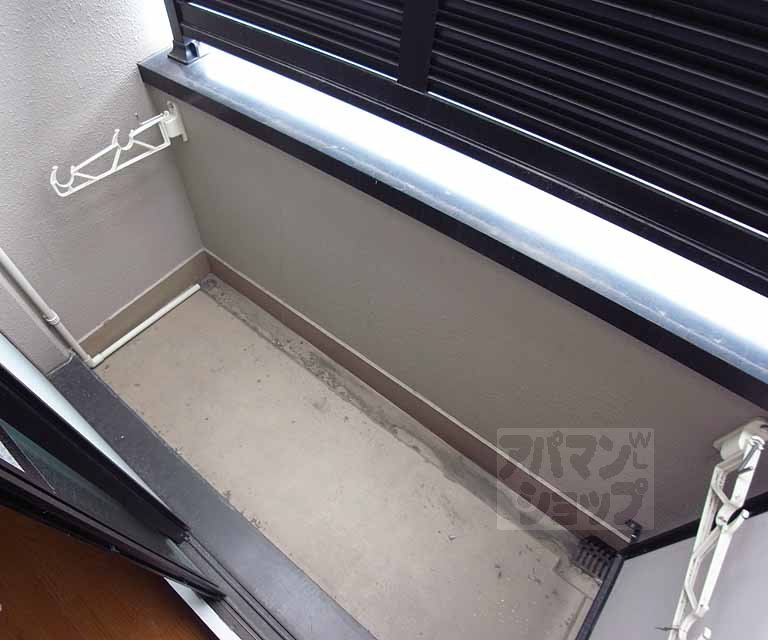 バルコニー　南向きバルコニー。
