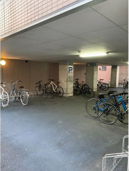 くずは寮の外観写真