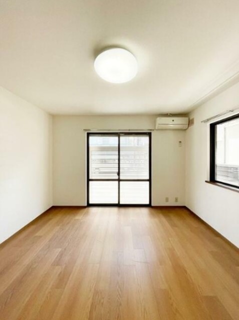 居室・リビング　きれいなお部屋