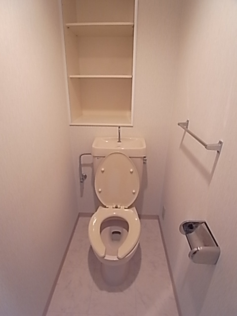 ヒルズ上甲子園のトイレ写真