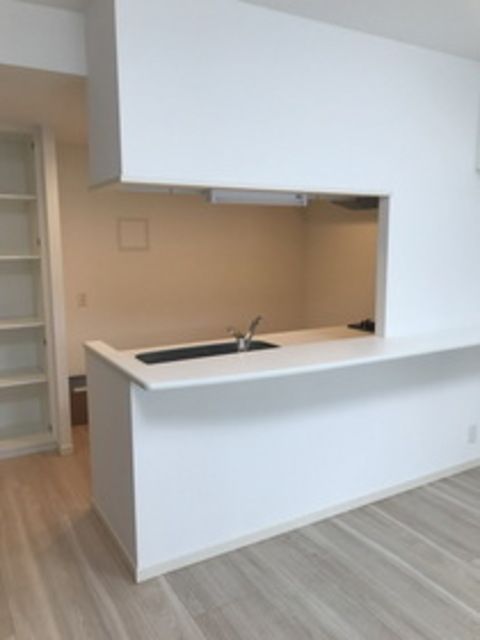 居室・リビング　同建物別部屋写真です
