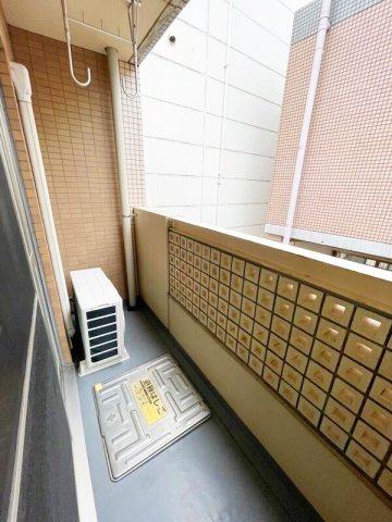 バルコニー　便利で嬉しいバルコニー付きです♪