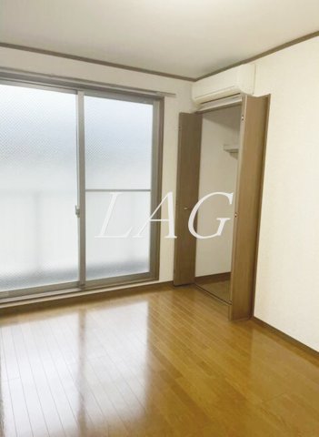 居室・リビング　洋室のお部屋です。