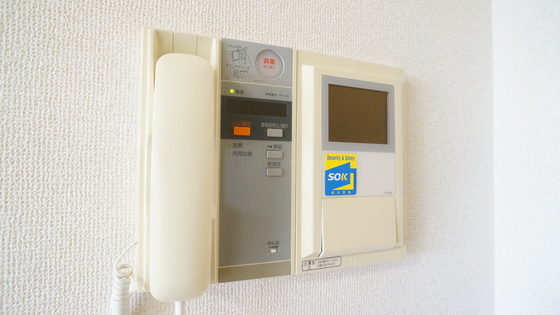 セキュリティ　モニター付きインターホン