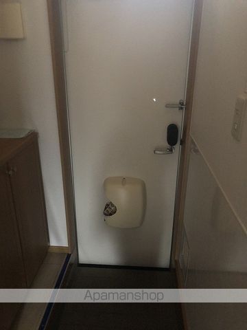 伊豆箱根大雄山線 緑町駅 徒歩21分 2階建 築17年の玄関写真