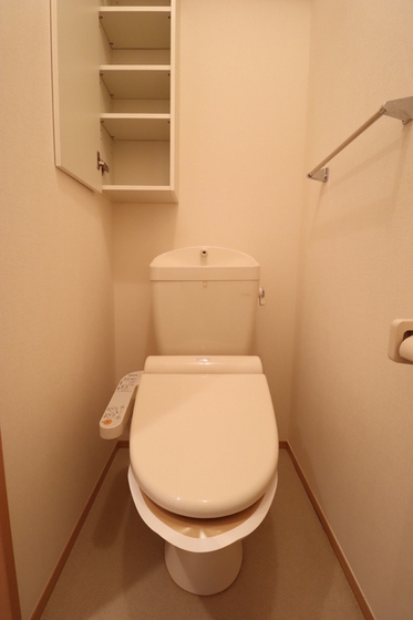 ベルパージュ A棟のトイレ写真