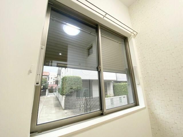 東急田園都市線 三軒茶屋駅 徒歩11分 2階建 築10年の内装写真