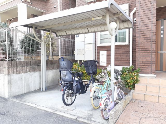 クリスタルブライトの外観写真