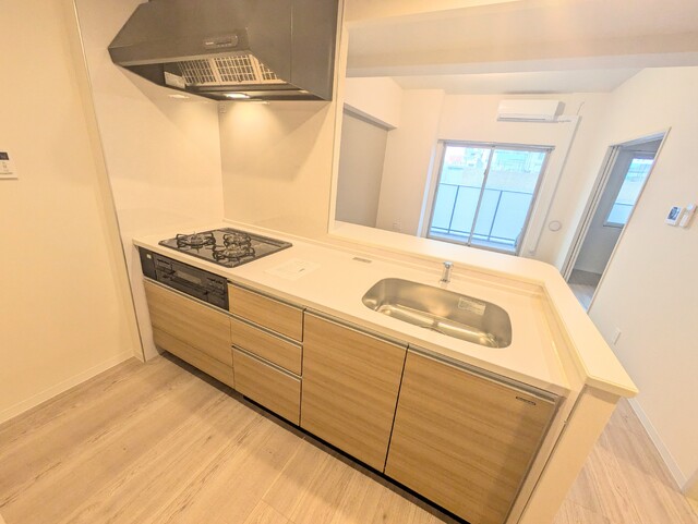 キッチン　※別部屋参考写真です。