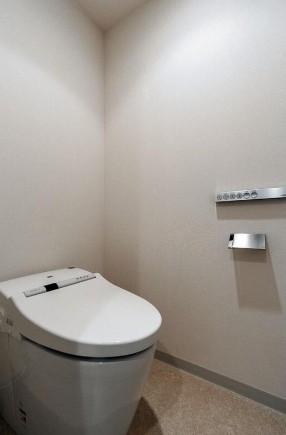 トイレ　同タイプのお写真です