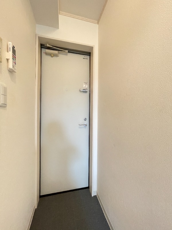 玄関　玄関です。