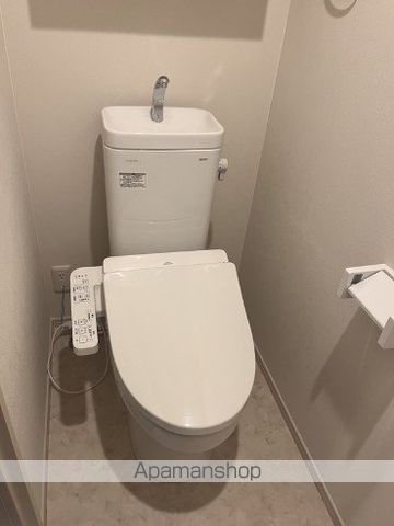 IXO川崎小田栄のトイレ写真