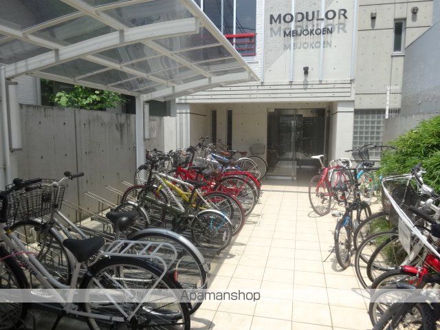 地下鉄名城線 名城公園駅 徒歩7分 4階建 築20年の外観写真