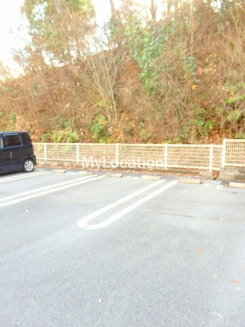 駐車場　☆敷地内に駐車場があります☆