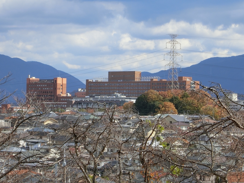 病院　近畿大学医学部附属病院（病院）まで1635m