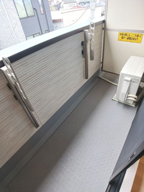 バルコニー