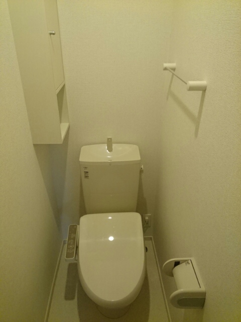 トゥールビヨンのトイレ写真