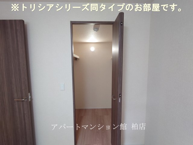 収納　同施工会社、同型タイプです／※現況優先
