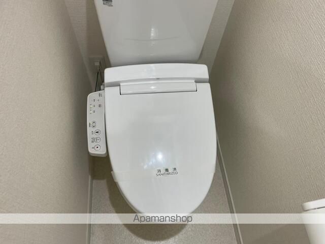 ブルーライン 港南中央駅 徒歩10分 2階建 築10年のトイレ写真