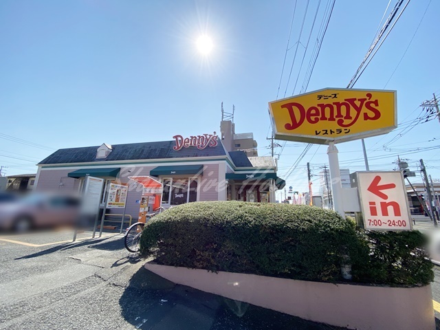 飲食店　デニーズ六会店（飲食店）まで433m