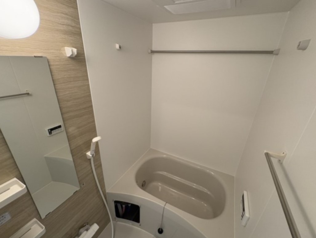 バス・シャワールーム　※写真は同マンション別タイプのお部屋の参考写真です。