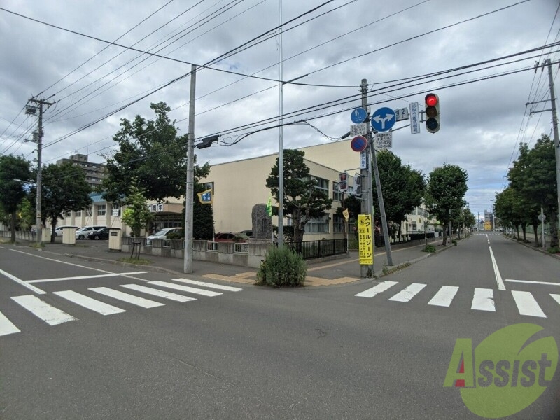 小学校　札幌市立幌北小学校（小学校）まで645m