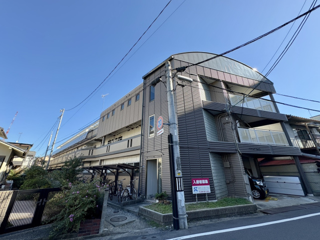 建物外観　はじめてのひとり暮らしにもピッタリ！