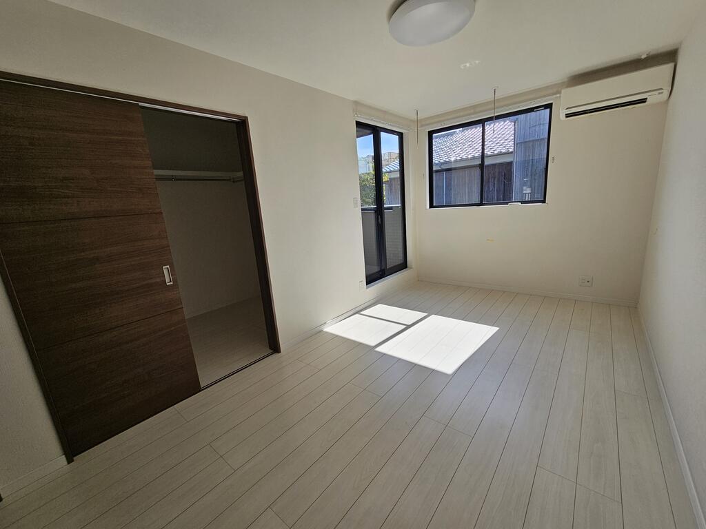 大川市 2階建 築9年の居間写真