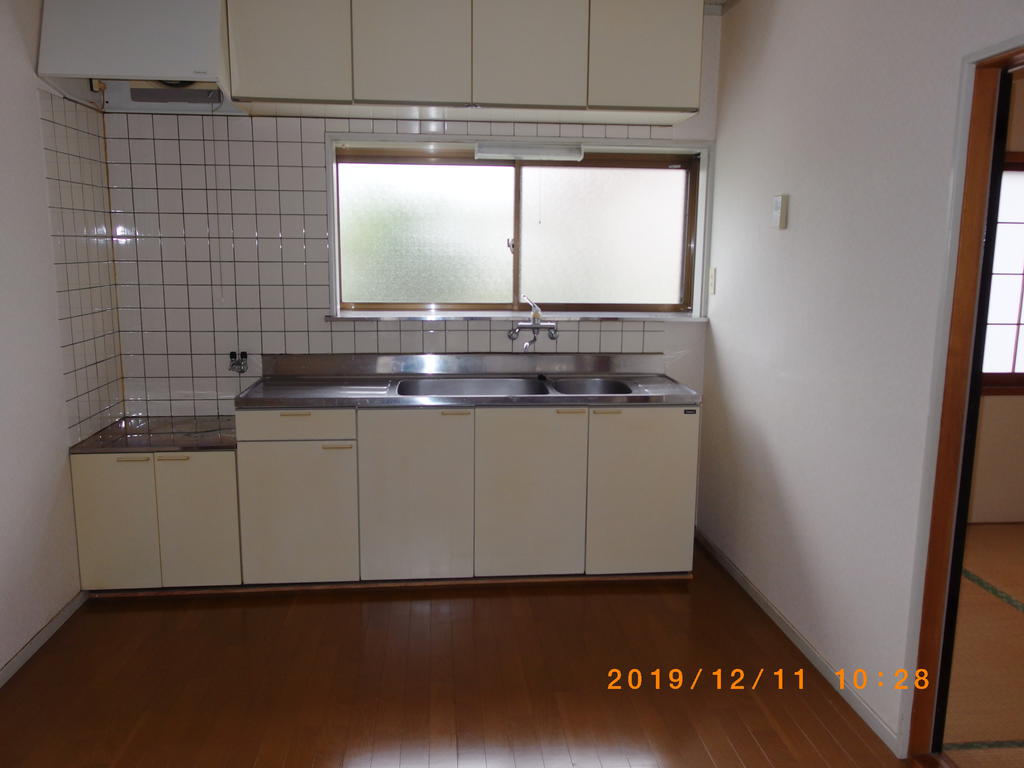 古川貸家のキッチン写真