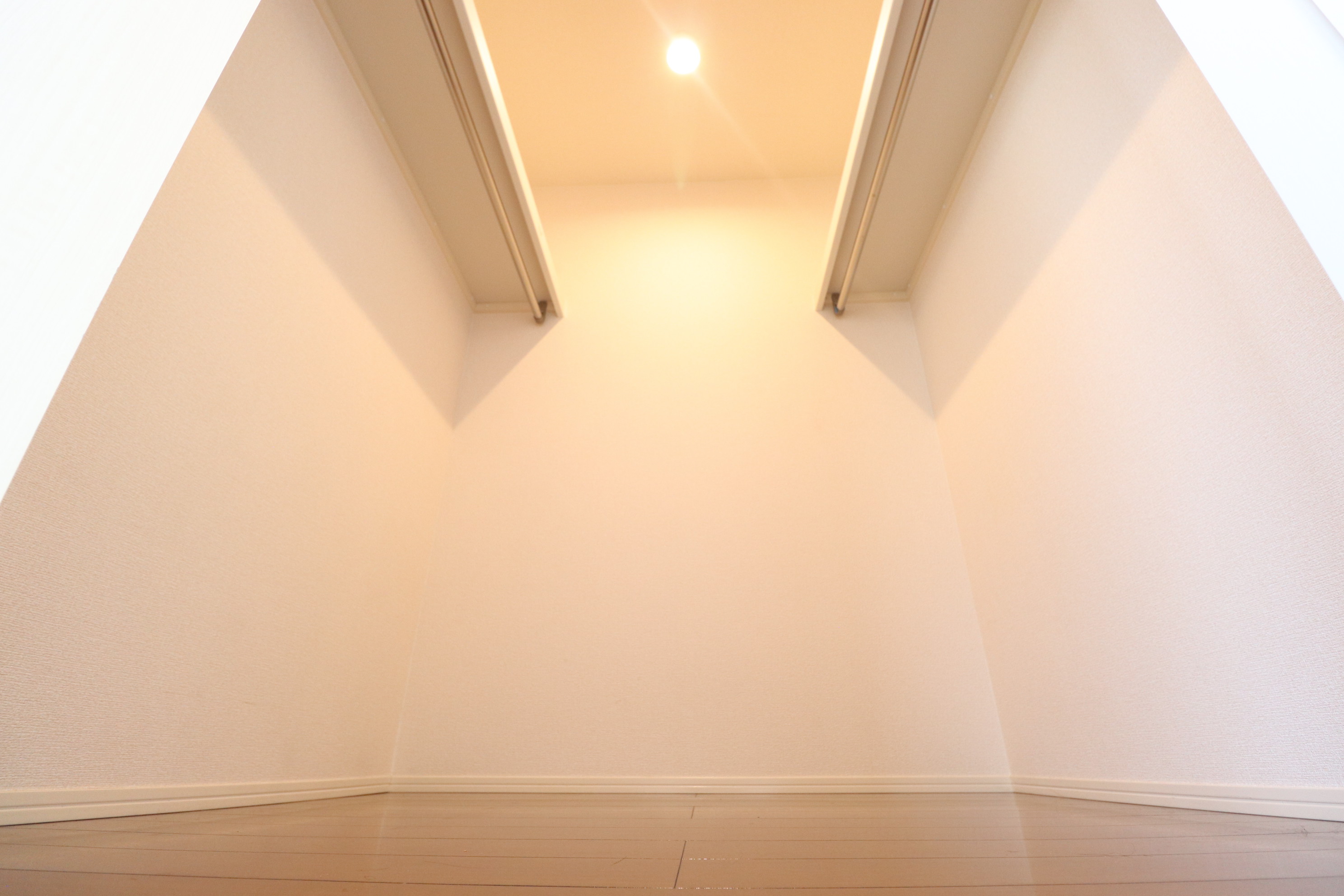 バルコニー　セキュリティ完備☆