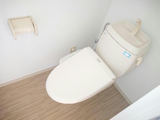 トイレ　別部屋参照