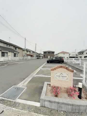 駐車場　駐車場完備です