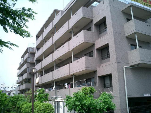 大阪府豊中市庄内宝町１の賃貸マンションの外観