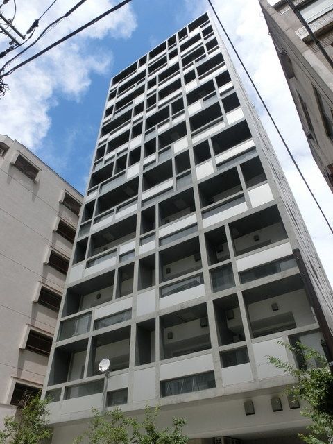 豊島区南大塚のマンションの建物外観