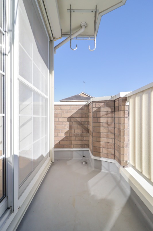 バルコニー　図面と現状に相違がある場合には現状を優先