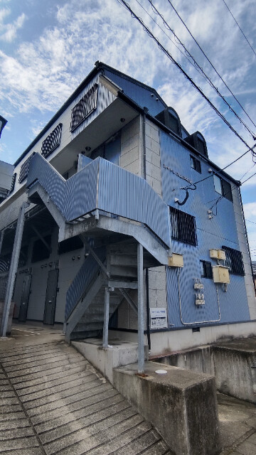 シャトレ浦上弐番館の建物外観