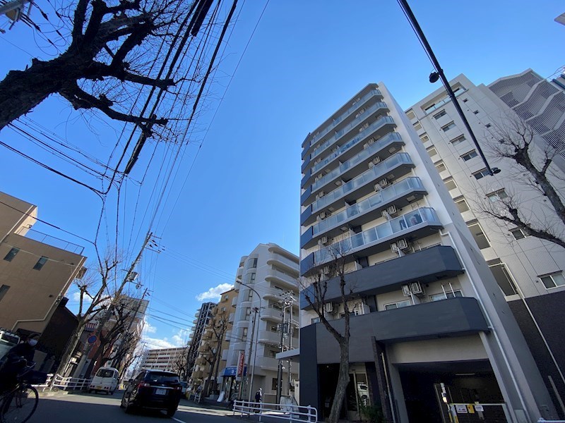 神戸市灘区灘北通のマンションの建物外観