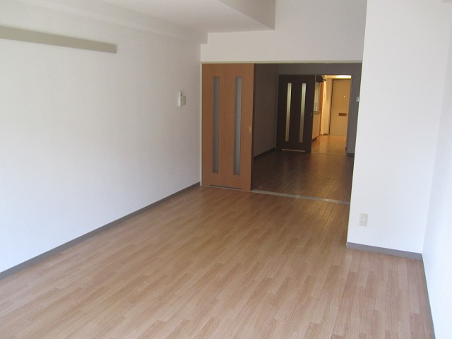 その他部屋・スペース　※同物件別部屋参考写真