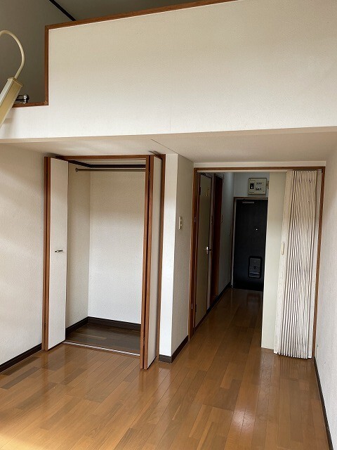 居室・リビング　※現況を優先します。