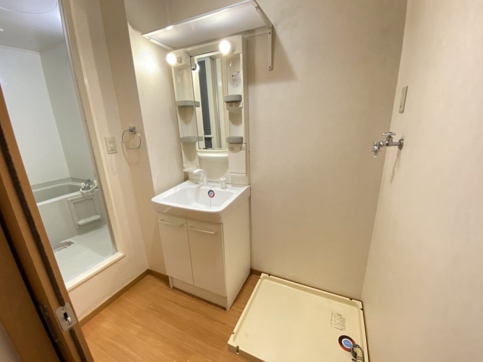 洗面設備　嬉しい独立洗面台付き☆